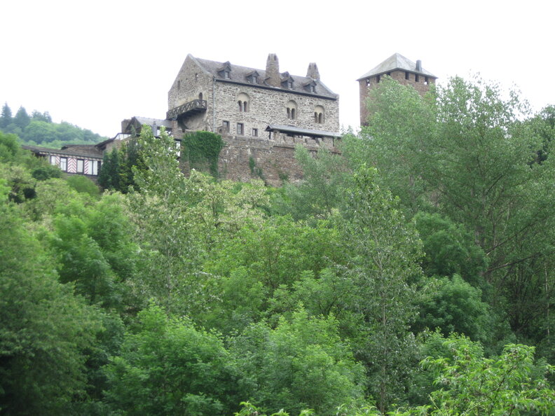 Burg Treis an der Mosel
