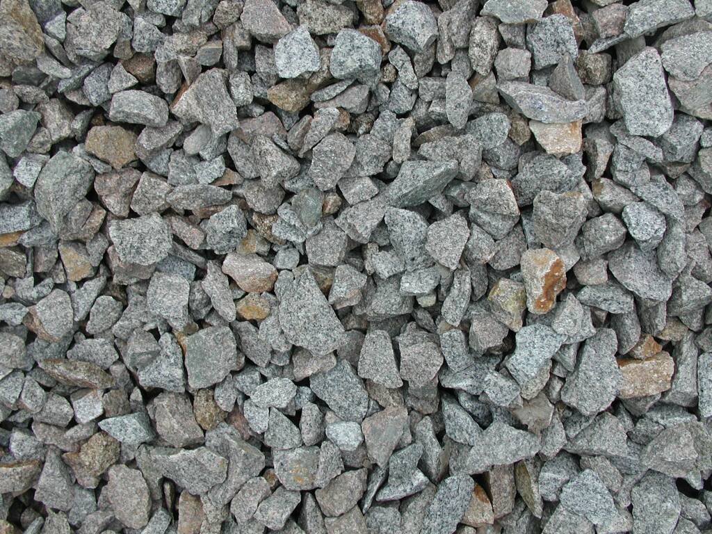 Aus Granit wird Schotter - so oder halt anders
